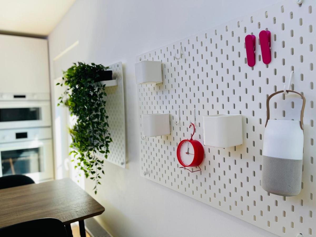 Violet Apartment By Alex Rafael Zagreb Exterior photo